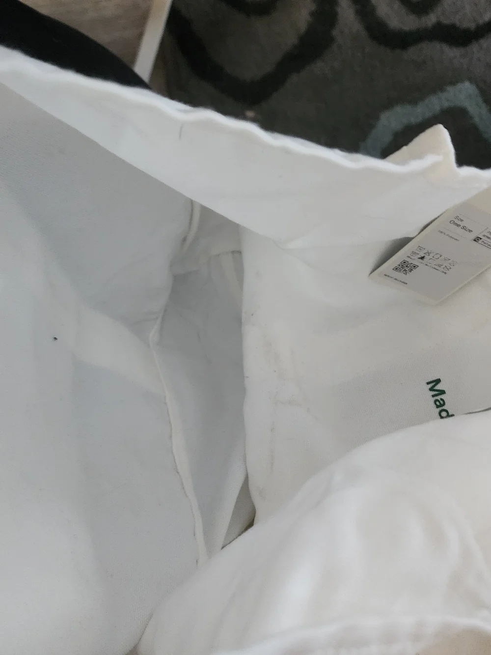 HALARA White Tote Bag with Green Logo